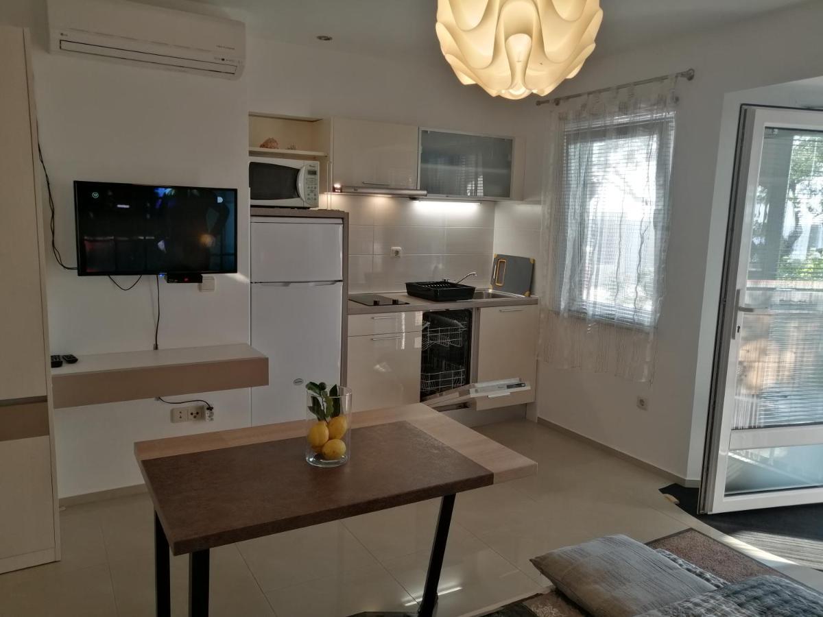 Stella Mare Apartment Tucepi Luaran gambar